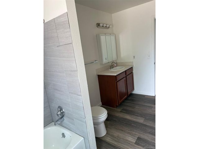 9315 W Girard Pl, Lakewood, CO 80227