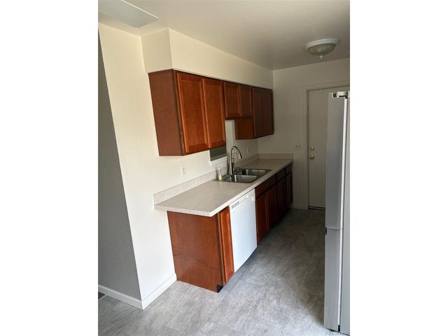 9315 W Girard Pl, Lakewood, CO 80227