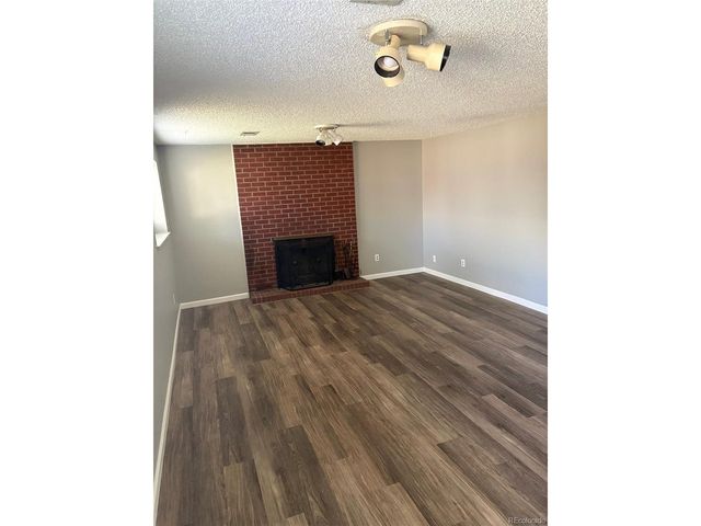 9315 W Girard Pl, Lakewood, CO 80227