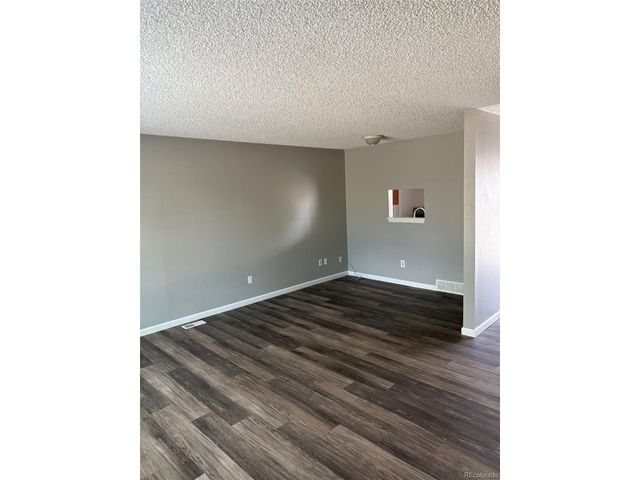 9315 W Girard Pl, Lakewood, CO 80227