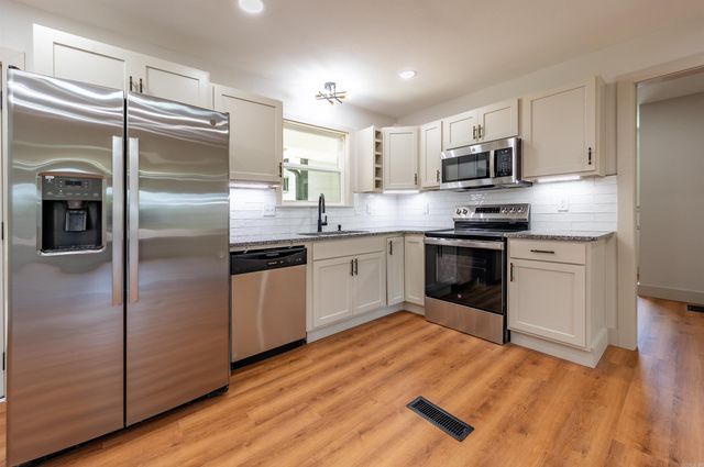 4408 Maple Street, North Little Rock, AR 72118