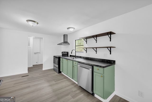 1144 Wolfskin Road, Arnoldsville, GA 30619