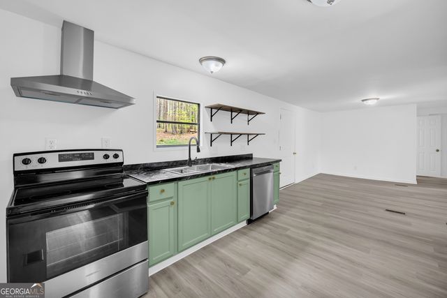 1144 Wolfskin Road, Arnoldsville, GA 30619