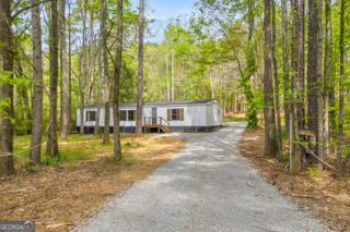 1144 Wolfskin Road, Arnoldsville, GA 30619