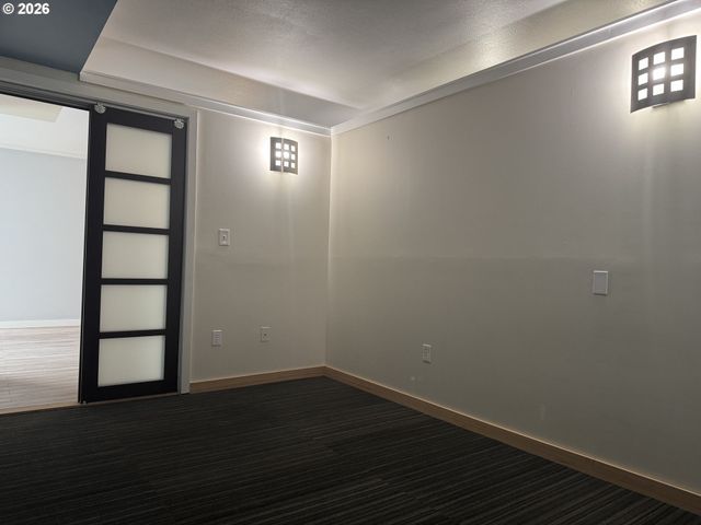 533 Ne HOLLADAY St 308, Portland, OR 97232