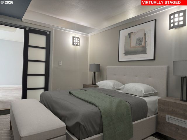 533 Ne HOLLADAY St 308, Portland, OR 97232