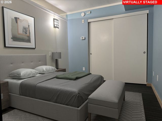 533 Ne HOLLADAY St 308, Portland, OR 97232