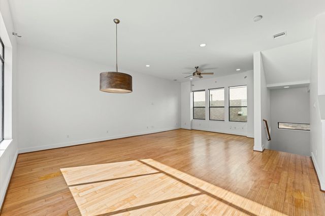 5010 Cornish Street, Houston, TX 77007