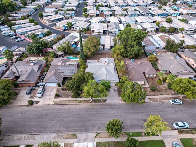 248 W Palo Alto Avenue, Fresno, CA 93704