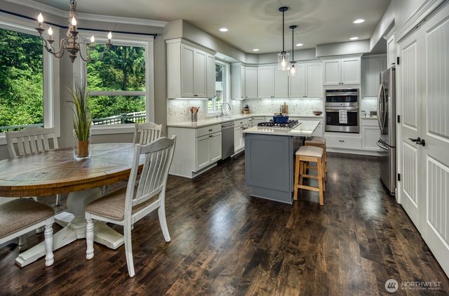 9207 158th Street Ct NW, Gig Harbor, WA 98329