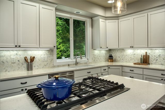 9207 158th Street Ct NW, Gig Harbor, WA 98329