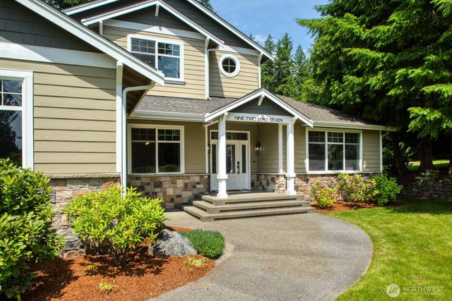 9207 158th Street Ct NW, Gig Harbor, WA 98329