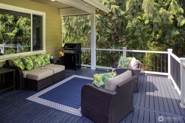 9207 158th Street Ct NW, Gig Harbor, WA 98329