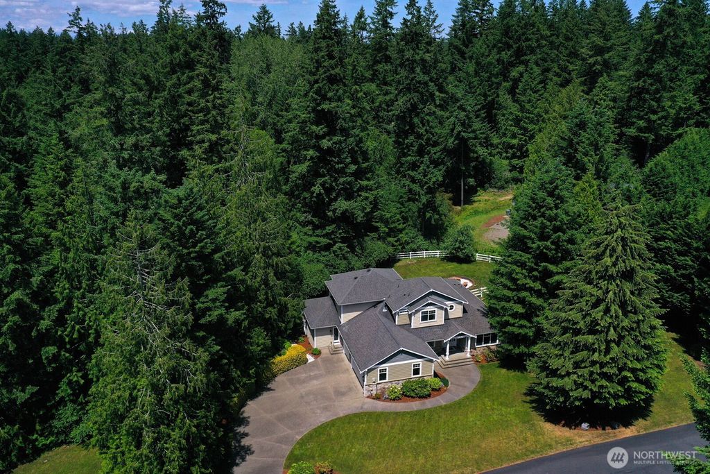9207 158th Street Ct NW, Gig Harbor, WA 98329