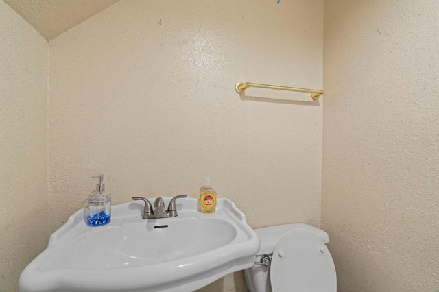 2816 Lafferty Road 4, Pasadena, TX 77502