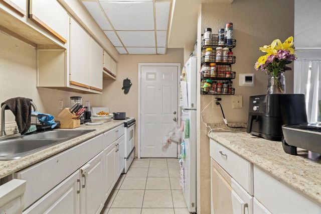 2816 Lafferty Road 4, Pasadena, TX 77502