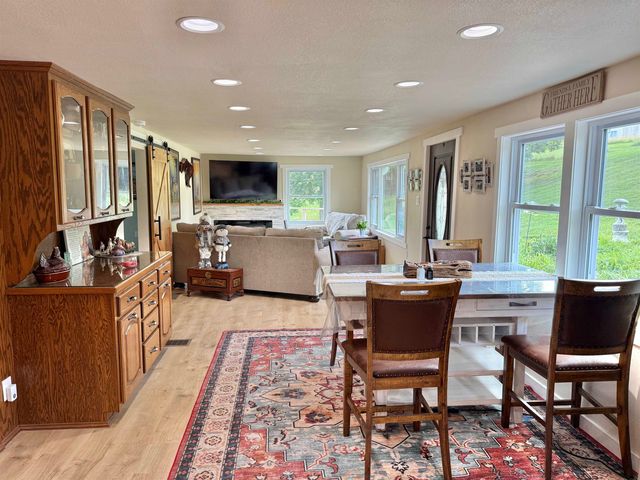 245 Morrow Road, Huntington, WV 25701