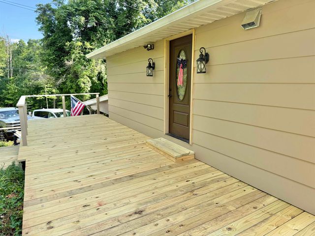 245 Morrow Road, Huntington, WV 25701