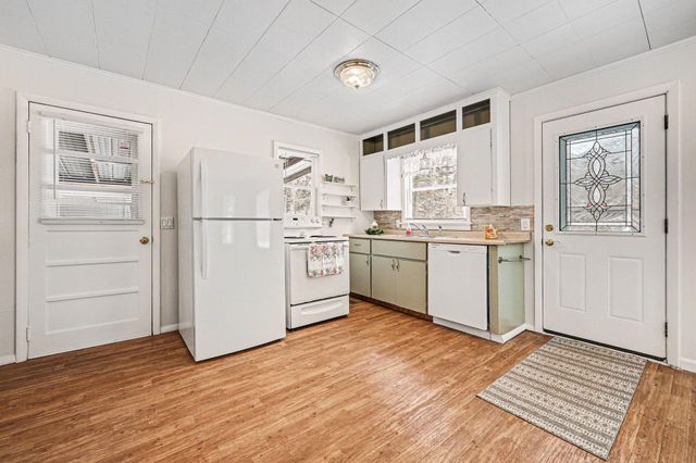 13249 Algoma Avenue NE, Cedar Springs, MI 49319