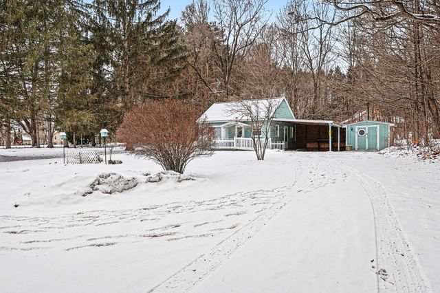 13249 Algoma Avenue NE, Cedar Springs, MI 49319