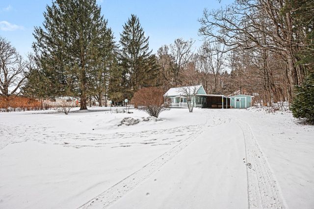 13249 Algoma Avenue NE, Cedar Springs, MI 49319