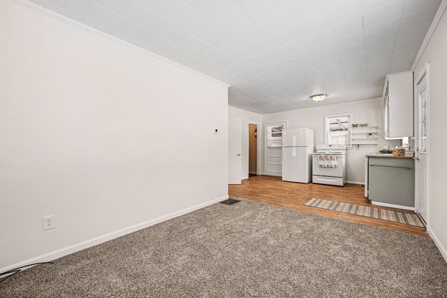 13249 Algoma Avenue NE, Cedar Springs, MI 49319