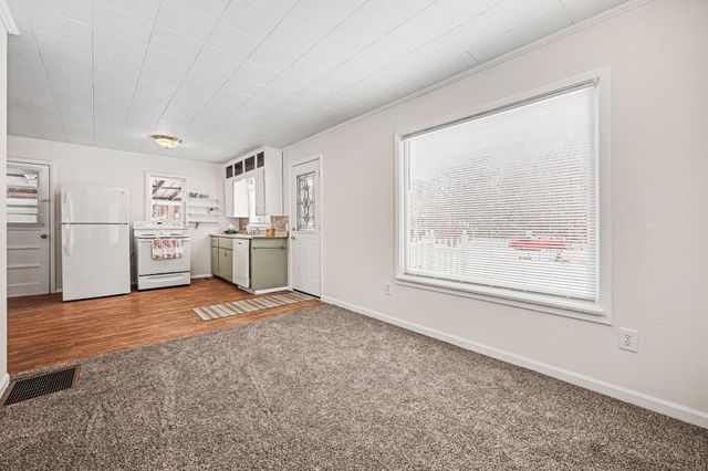 13249 Algoma Avenue NE, Cedar Springs, MI 49319