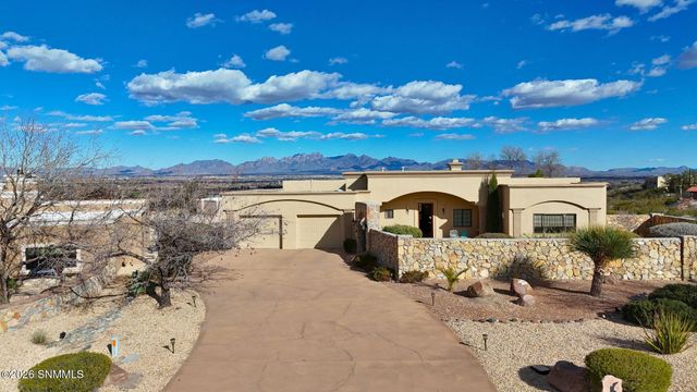 10000 San Marcos Court, Las Cruces, NM 88007