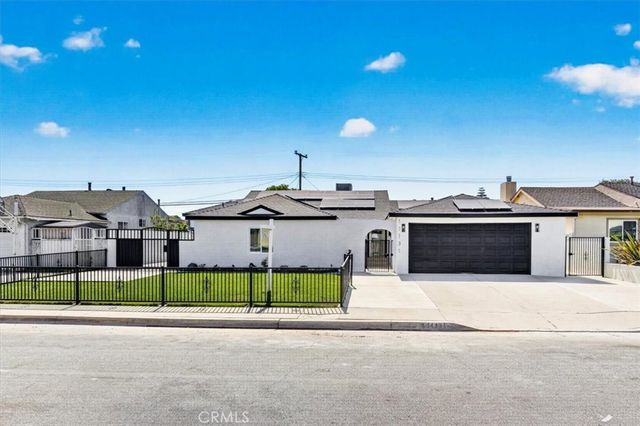 11131 Ticonderoga, Los Alamitos, CA 90720