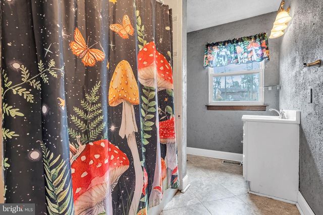 1080 PEDERSON BLVD, Atco, NJ 08004