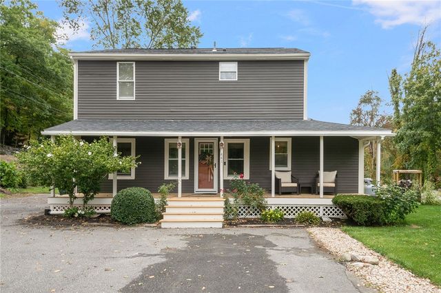 441 Farnum Pike, Smithfield, RI 02917