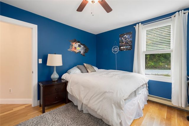 441 Farnum Pike, Smithfield, RI 02917