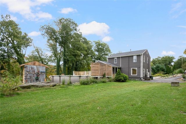 441 Farnum Pike, Smithfield, RI 02917