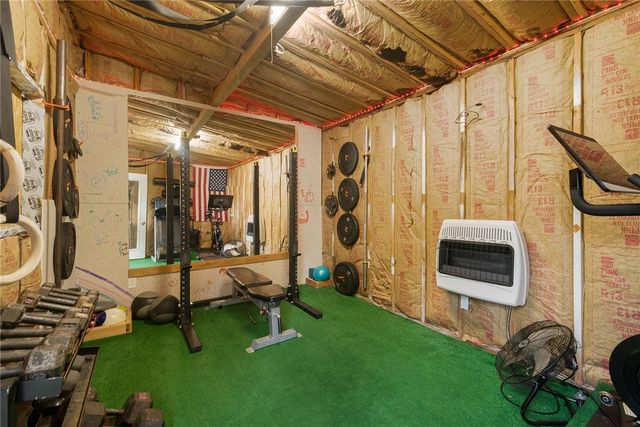 441 Farnum Pike, Smithfield, RI 02917