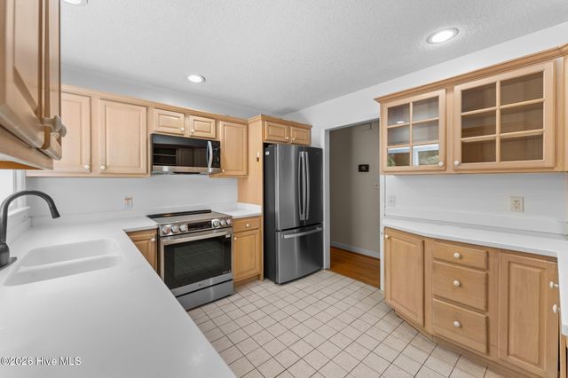 1055 Inverness Road, Southern Pines, NC 28387