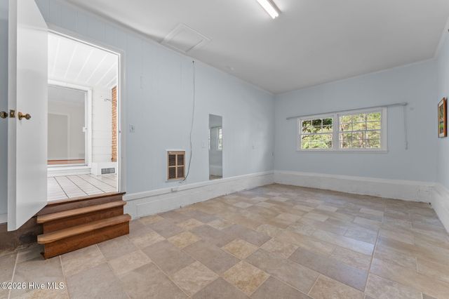 1055 Inverness Road, Southern Pines, NC 28387