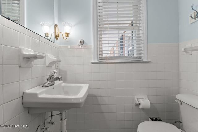 1055 Inverness Road, Southern Pines, NC 28387