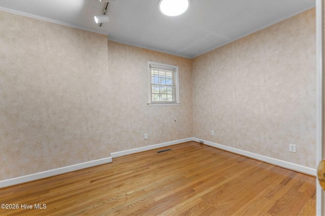 1055 Inverness Road, Southern Pines, NC 28387