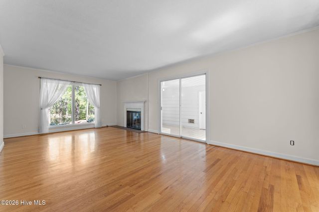 1055 Inverness Road, Southern Pines, NC 28387