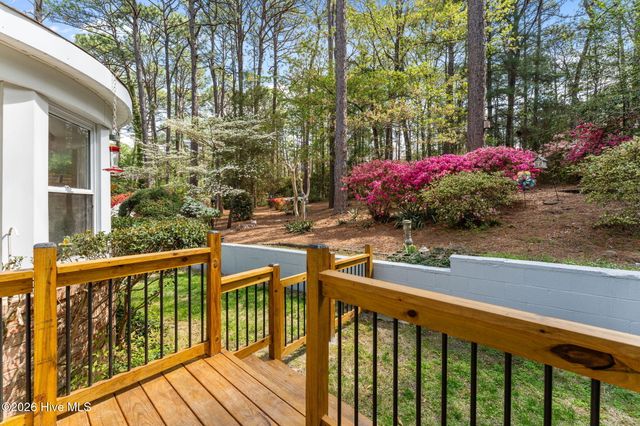 1055 Inverness Road, Southern Pines, NC 28387