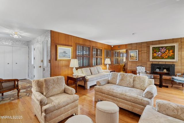 1885 Solari Drive, Reno, NV 89509