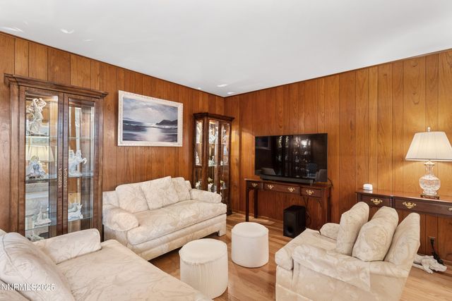 1885 Solari Drive, Reno, NV 89509