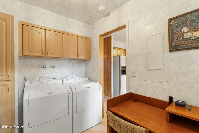 1885 Solari Drive, Reno, NV 89509