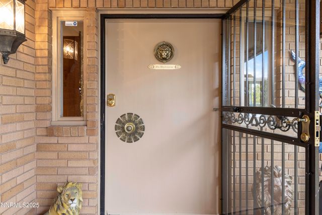 1885 Solari Drive, Reno, NV 89509