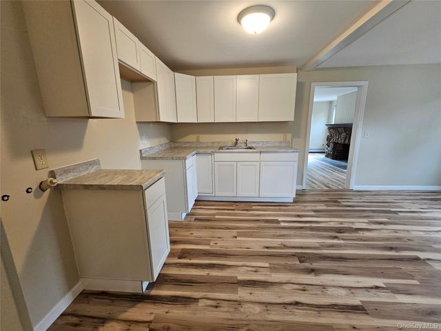 101 Randall Street, Florida, NY 10921