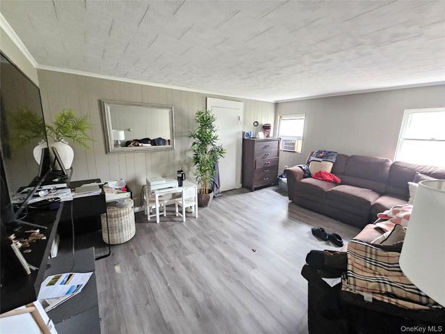 101 Randall Street, Florida, NY 10921