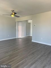 26 LOCUST CT, Sicklerville, NJ 08081