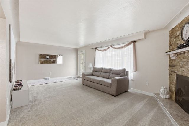 120 Crestview Manor, Carroll Twp, PA 15063