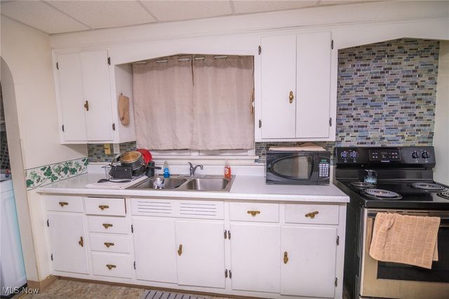 912 & 914 S Zane Highway, Martins Ferry, OH 43935