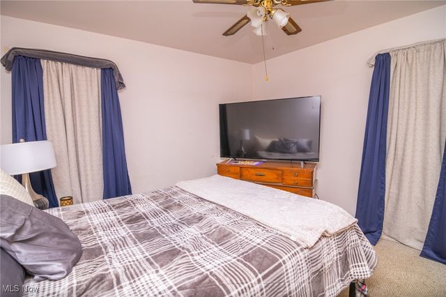 912 & 914 S Zane Highway, Martins Ferry, OH 43935